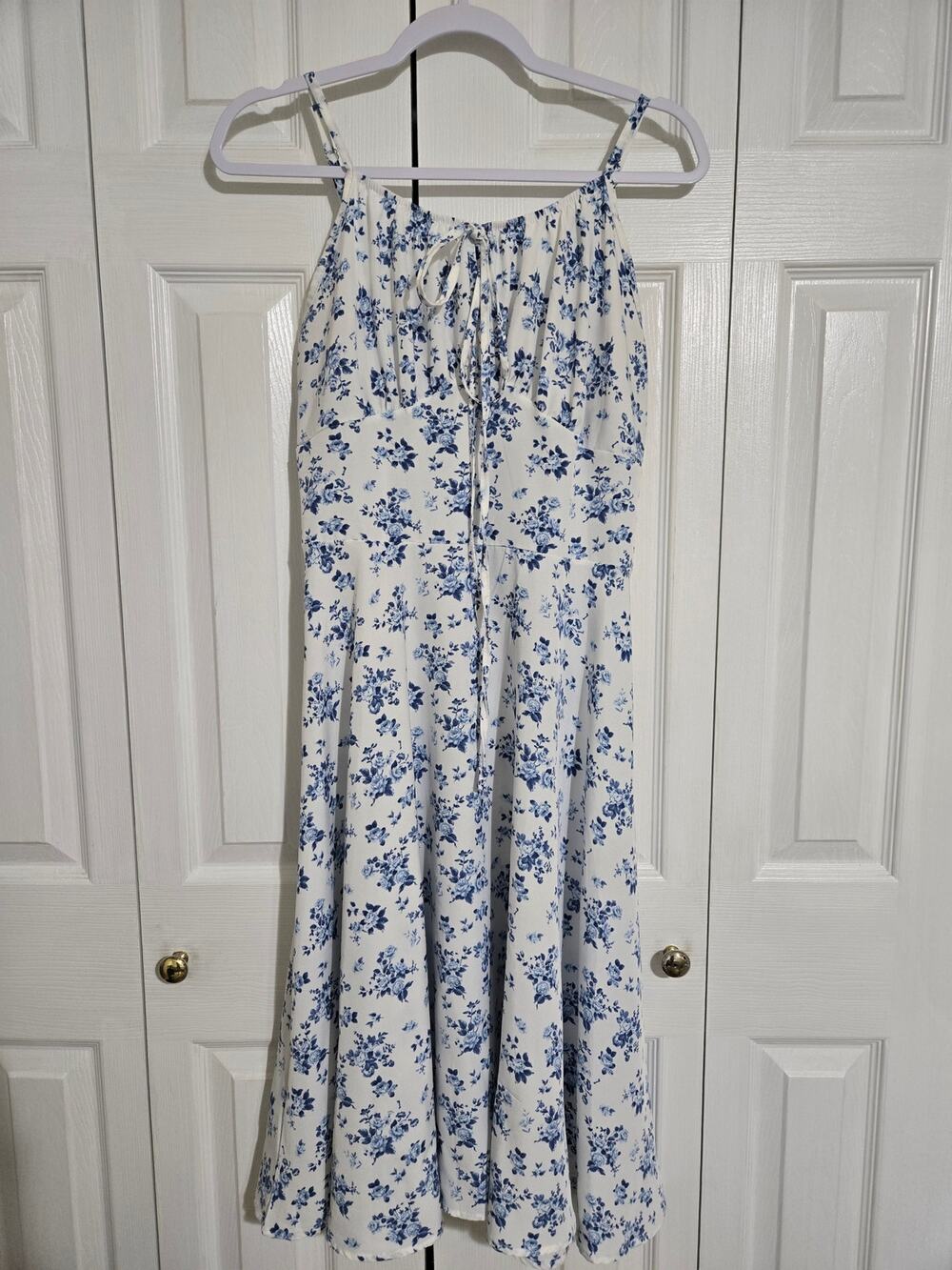 Unknown brand large women's floral mid length dress
